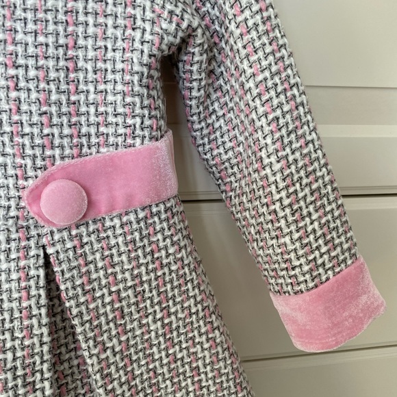 Little girls dress and overcoat. - Picture 14 of 15